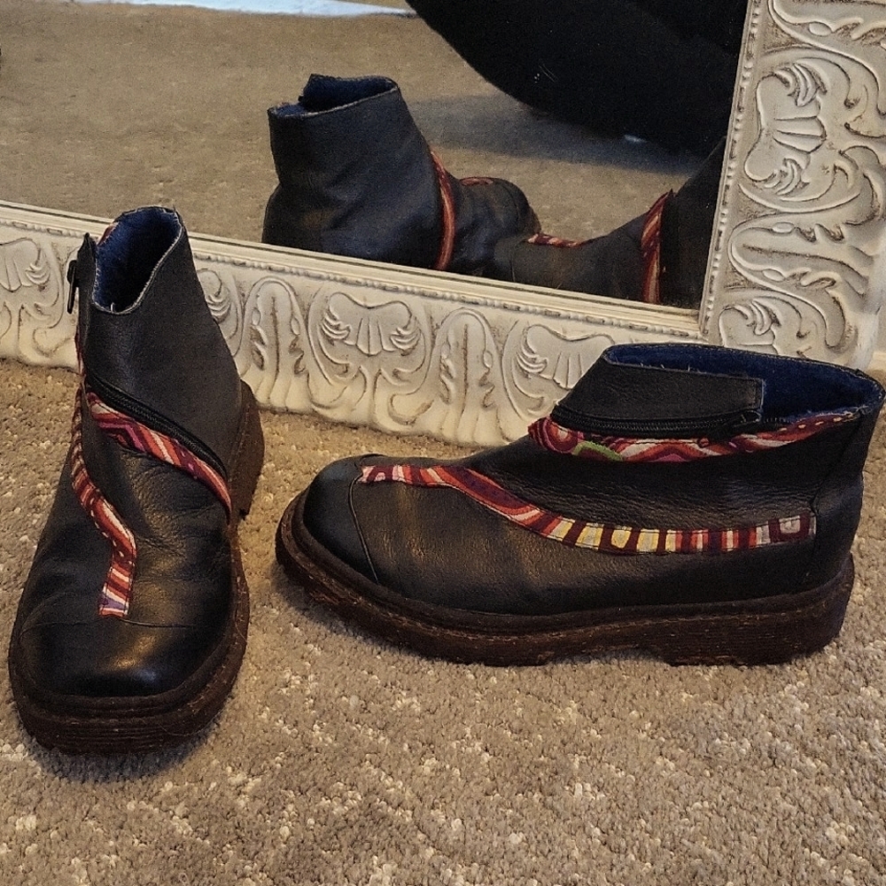 MABOCOL Handmade Vegan One of a Kind Boots